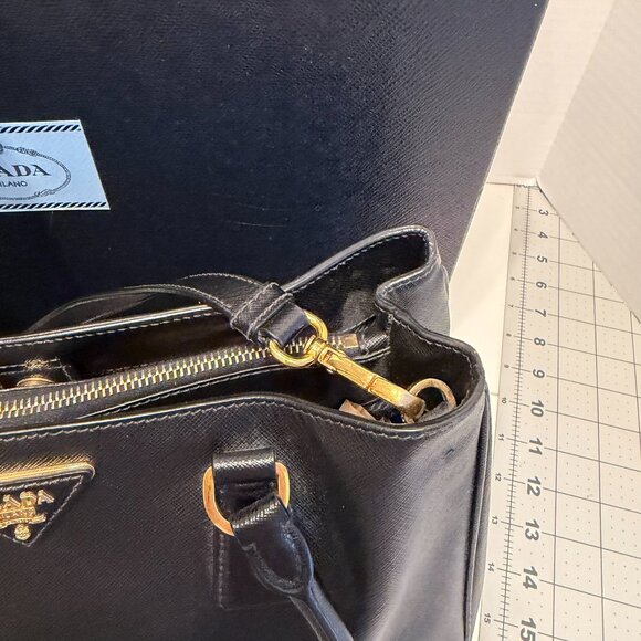 Authentic PRADA “Galleria” (Black) Medium Leather Bag Purse Handbag (GORGEOUS!) - Picture 9 of 16